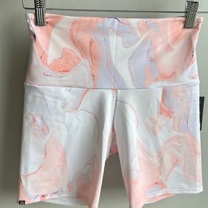 New Onzie Shorts s/m